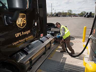 10709_ups_lng_1.jpg