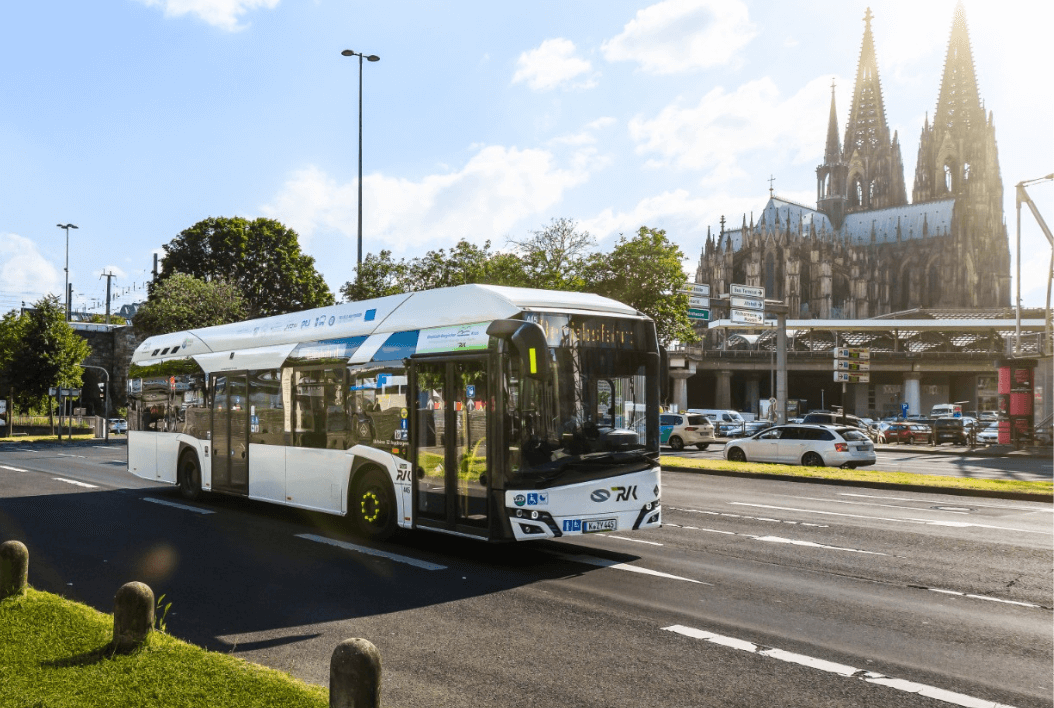 Martin Uher Bus Chooses Solaris: Pioneering Hydrogen Buses in Central Bohemian Region